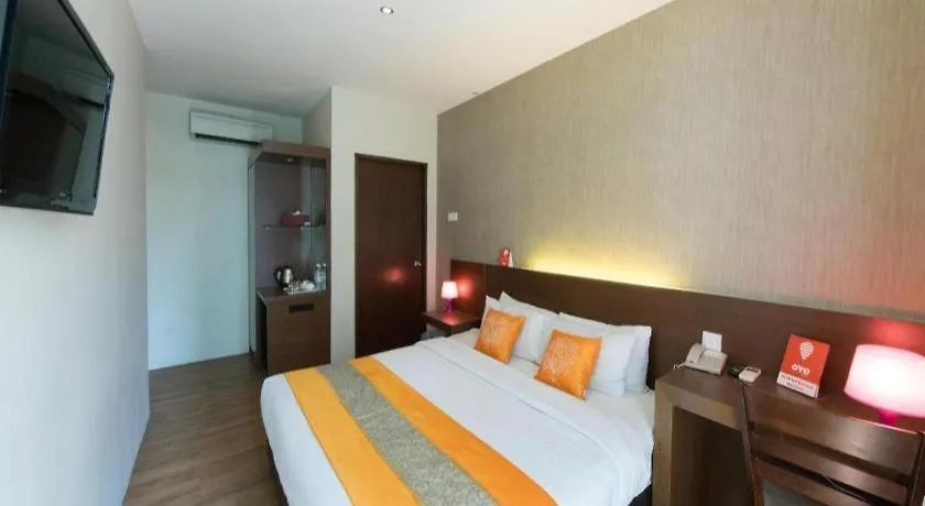 Oyo 139 The Marque Hotel Kuala Lumpur 2*,