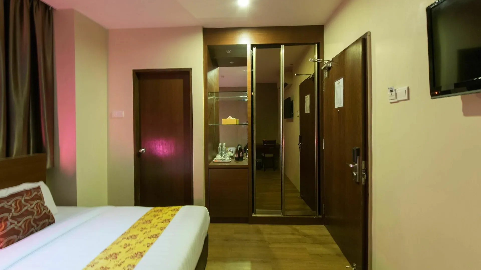 Oyo 139 The Marque Hotel Kuala Lumpur 2*,